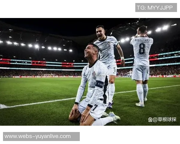 克罗斯：从天才少年到足球巨星的辉煌历程与传奇故事