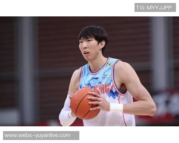 周琦在国际赛场的崛起与挑战：从青涩新星到篮球巨星的奋斗历程