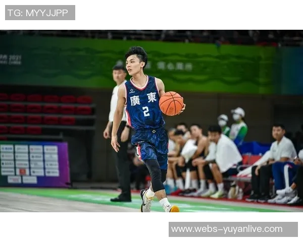 徐杰：从篮球新星到全能战士的成长之路与未来展望